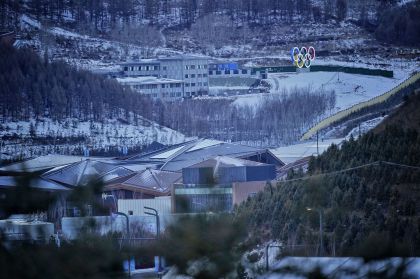 张家口赛区太子城的奥运五环标志格外醒目