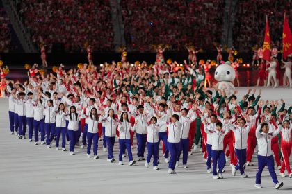 第十五届全国运动会开幕 各代表团入场