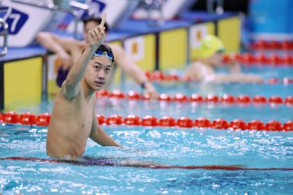 十五运会男子400米自由泳决赛 山东队张展硕获得冠军