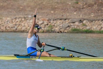 十五运会赛艇女子单人双桨决赛 辽宁队王思璇夺得冠军