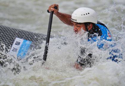 十五运会皮划艇激流回旋预赛赛况