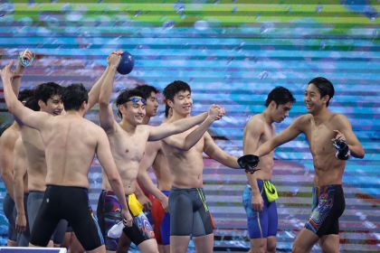 十五运会男子4x200米自由泳接力决赛 山东队夺冠