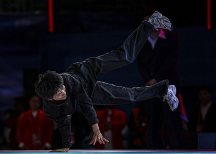 十五运会女子霹雳舞铜牌赛 浙江队曾莹莹摘铜