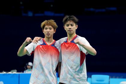 十五运会羽毛球男双决赛    安徽队刘阳/刘毅夺金