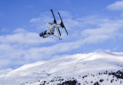 米兰冬奥会自由式滑雪女子坡面障碍技巧预赛 中国队三人晋级决赛