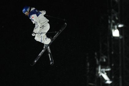 米兰冬奥会自由式滑雪女子大跳台决赛 谷爱凌摘银