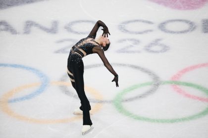 米兰冬奥会花样滑冰女子单人滑短节目 张瑞阳晋级自由滑