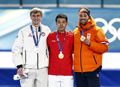 米兰冬奥会速度滑冰男子1500米决赛 宁忠岩刷新奥运纪录夺冠